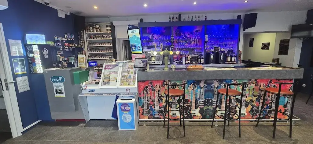 Café La Bascule restaurant in Englefontaine