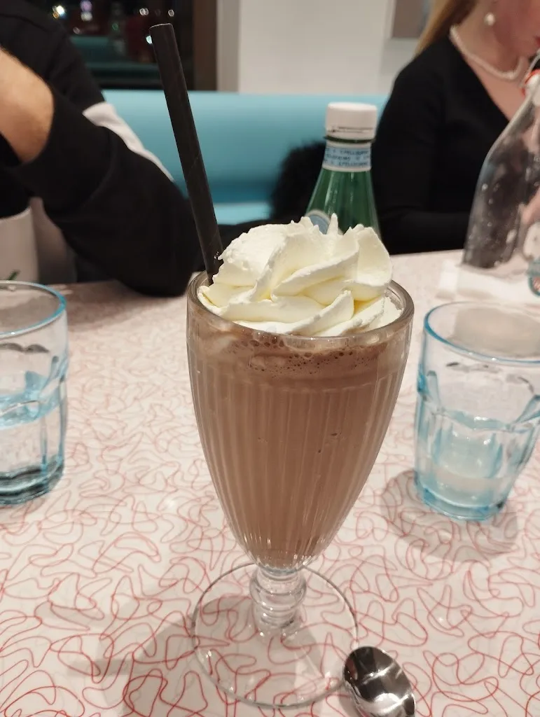 Menu_Holly's Diner_Duisans_image_6