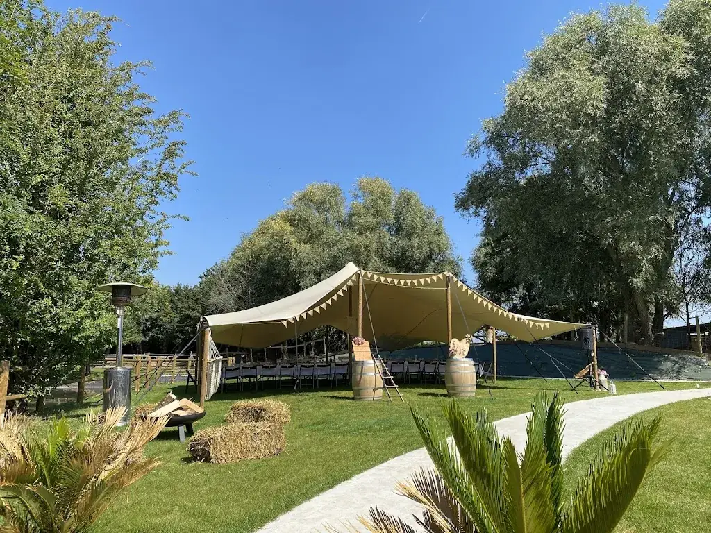 Entre Parenthèse_Warlus_slider_image_2