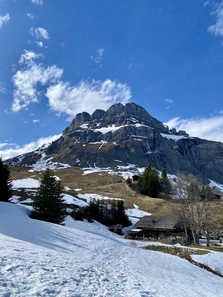 Molly Thornberg_Refuge du Tornieux_Sallanches_review