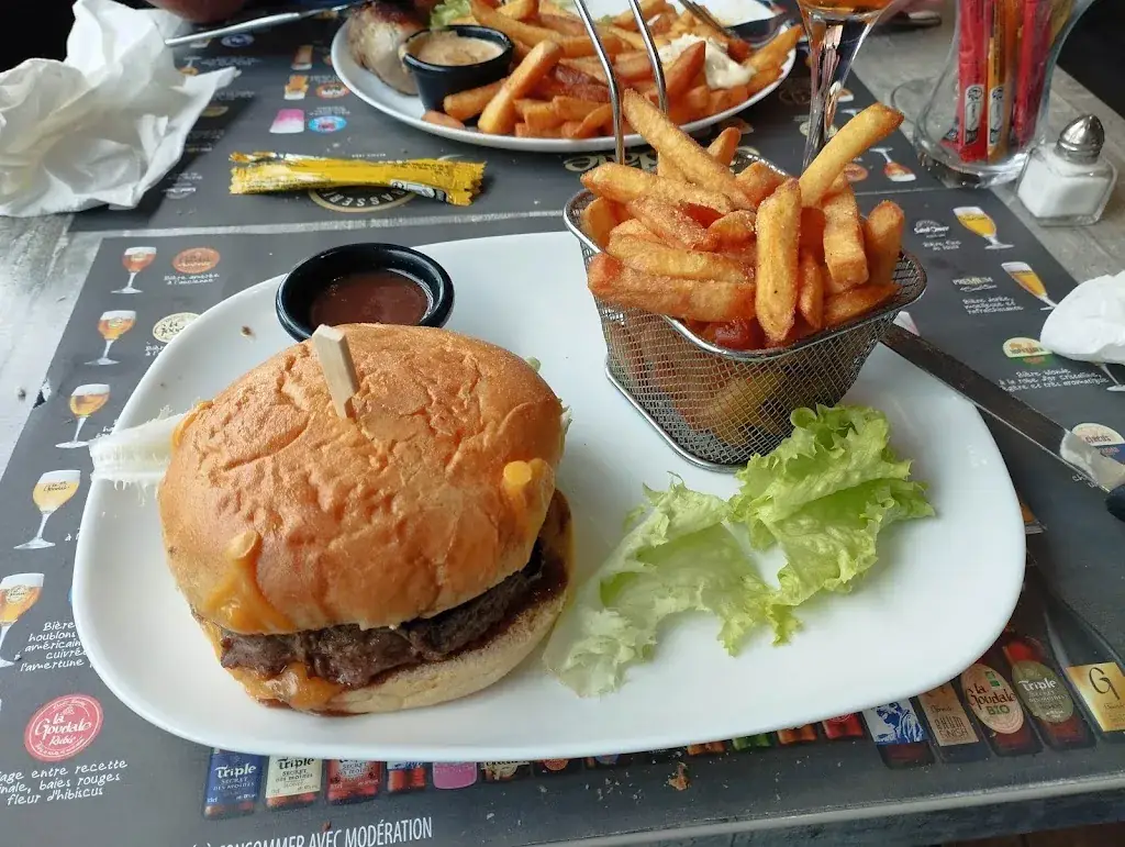 Le Commerce - Restaurant et Bar_Doullens_slider_image_2