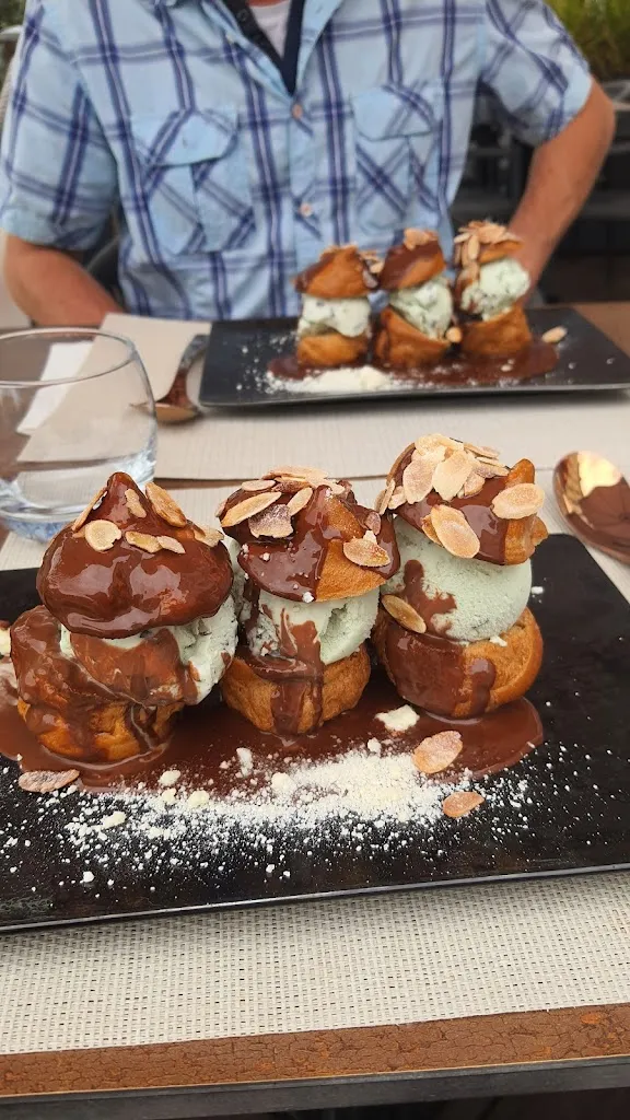 mary bigot_Château De Gézaincourt_Gézaincourt_review