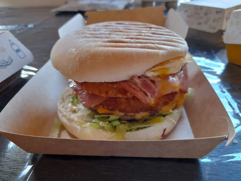 Le 77 doullens ristorante a Doullens