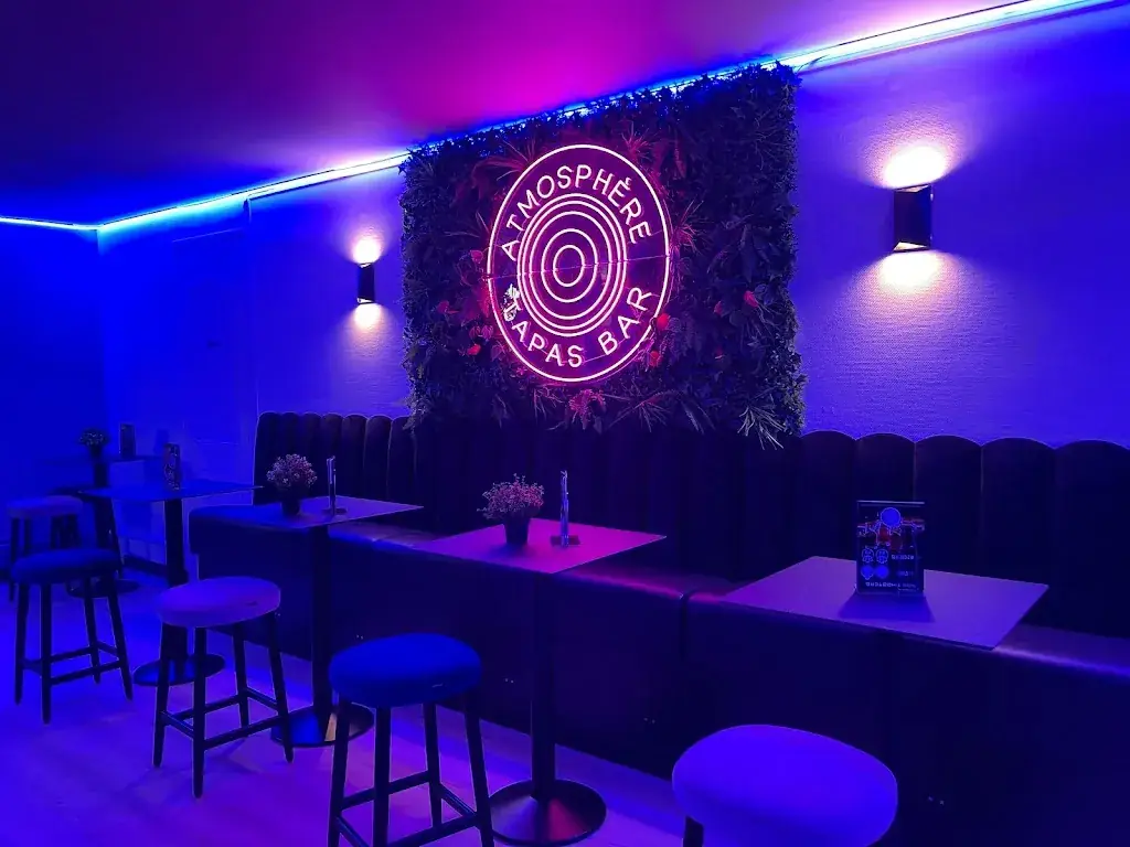 ATMOSPHÈRE restaurant in Doullens