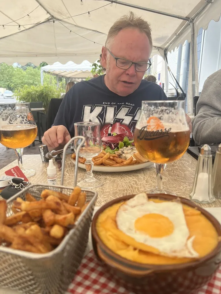 Catrina Petrie_Le Petit Paris_Douai_recensione