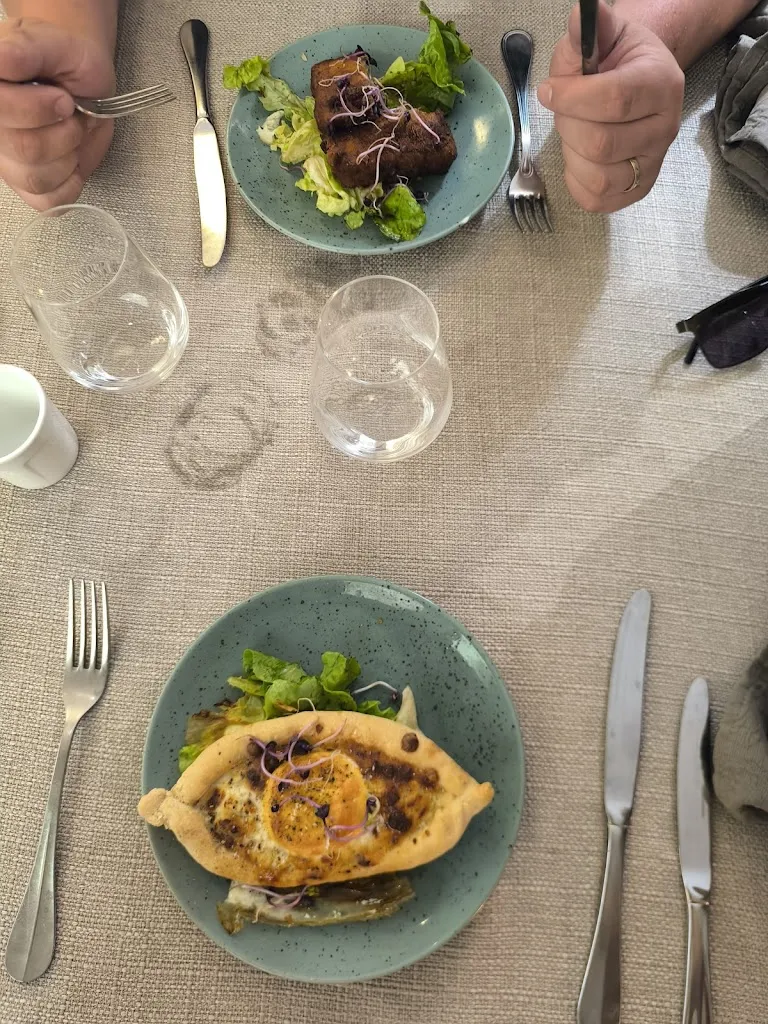 Stéphanie Ballieu_Nicolas_Douai_review