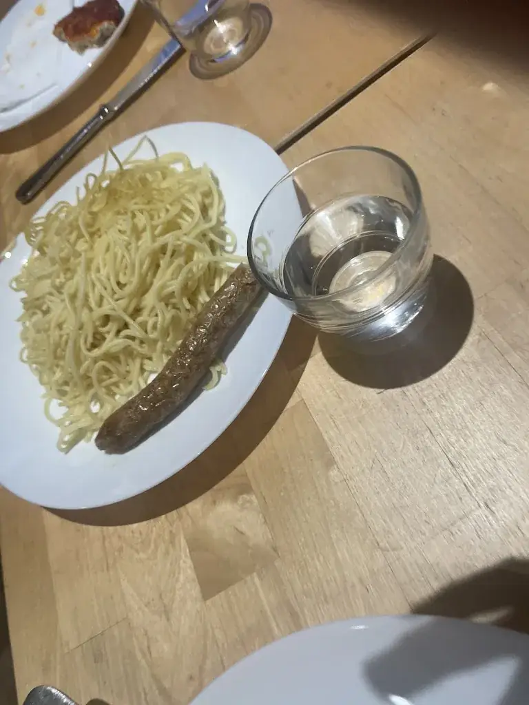 Charlottei Christiansen_Hotel du Moulin aux Draps_Desvres_review