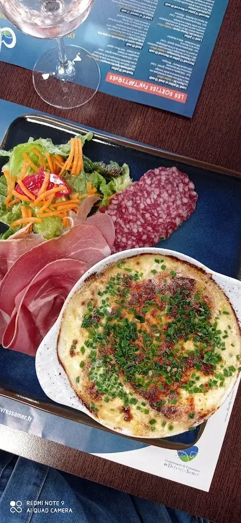 LeHamsterMasque Ced_L'auberge Du Cheval Blanc_Brunembert_avis