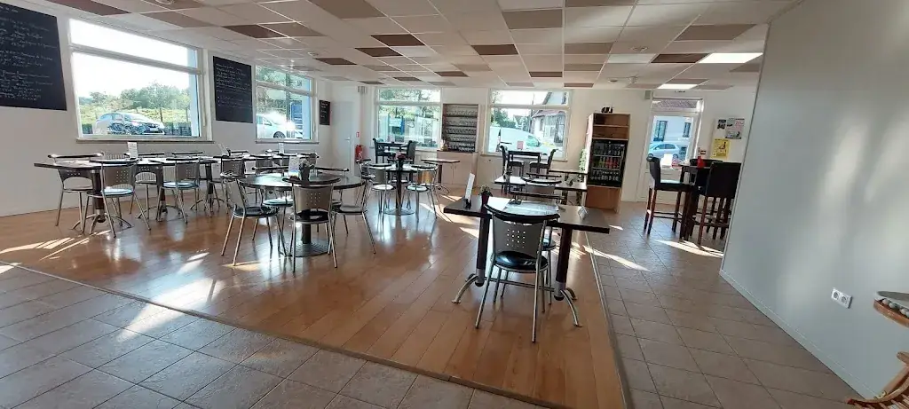 L'auberge Du Cheval Blanc_Brunembert_slider_image_1