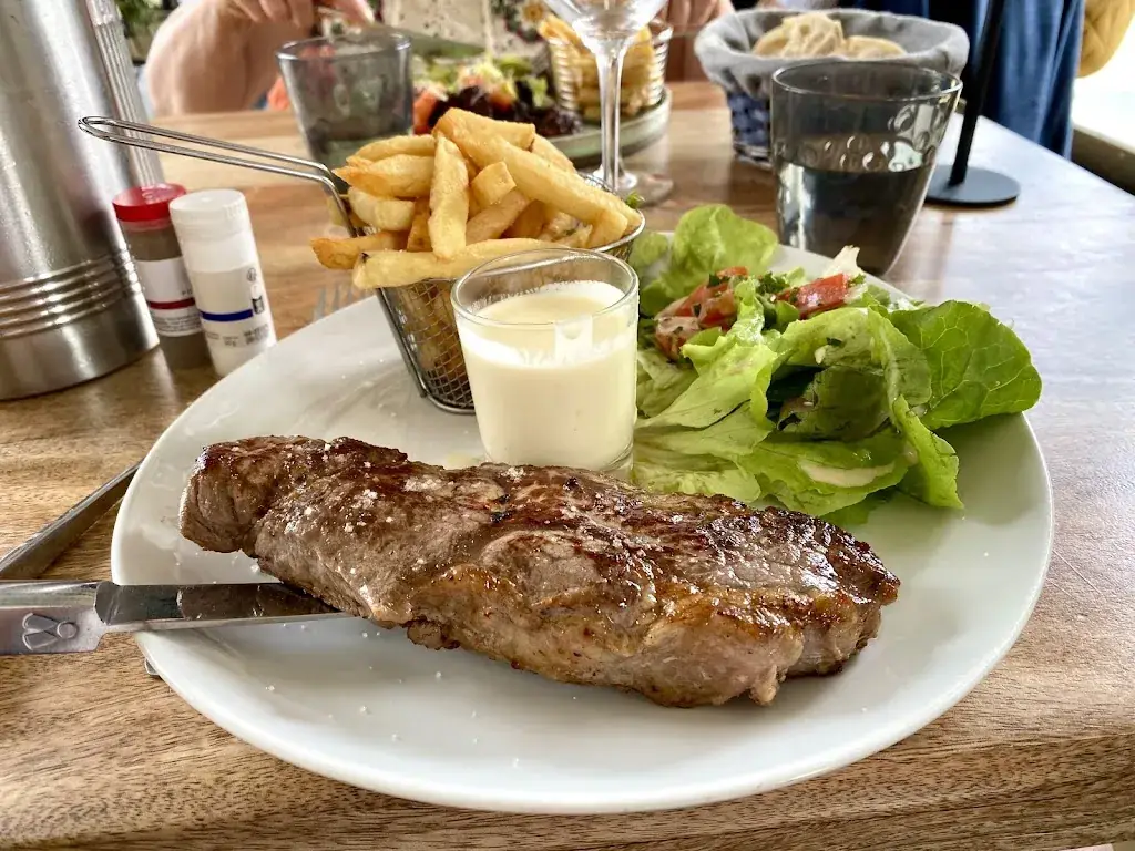 La Table de Marius_Samer_slider_image_3