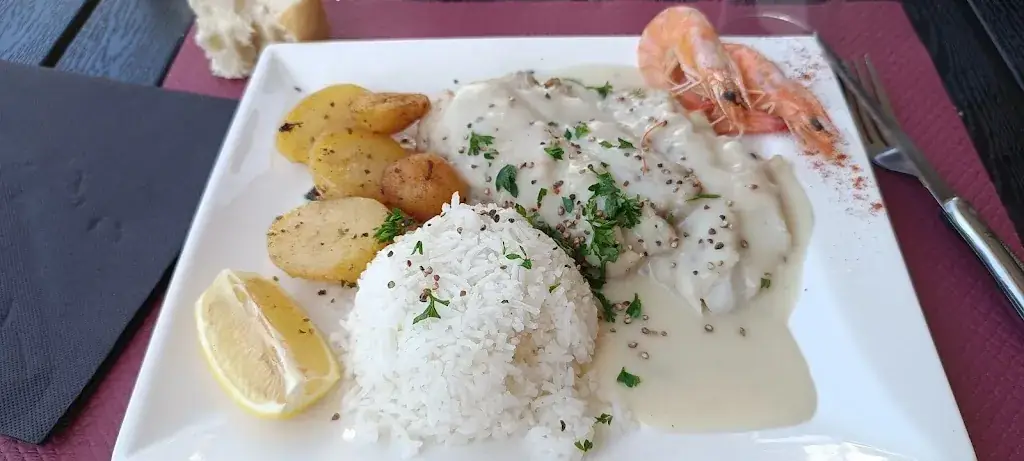 Marie-France Cabireau_La Mère Riboulin Chez Richard_Creuzier-le-Vieux_review