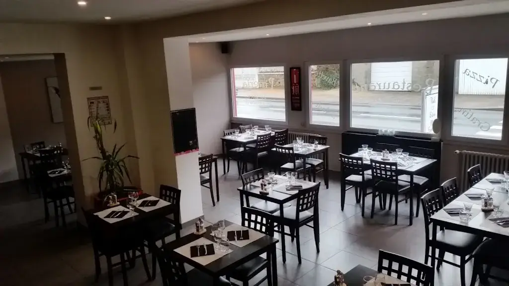 La Mère Riboulin Chez Richard ristorante a Creuzier-le-Vieux