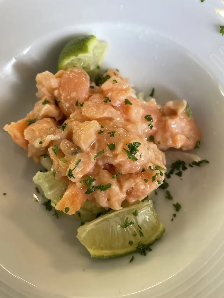 J. Ghorzi_Restaurant Campanile Douai - Cuincy_Cuincy_reseña