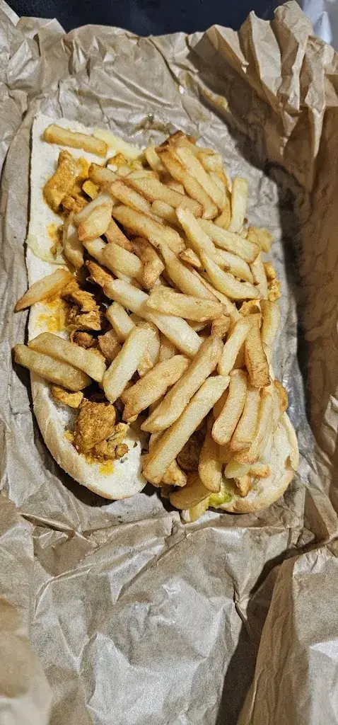 Patrice Gheysens_Friterie De Cuincy Sand Jo_Cuincy_review