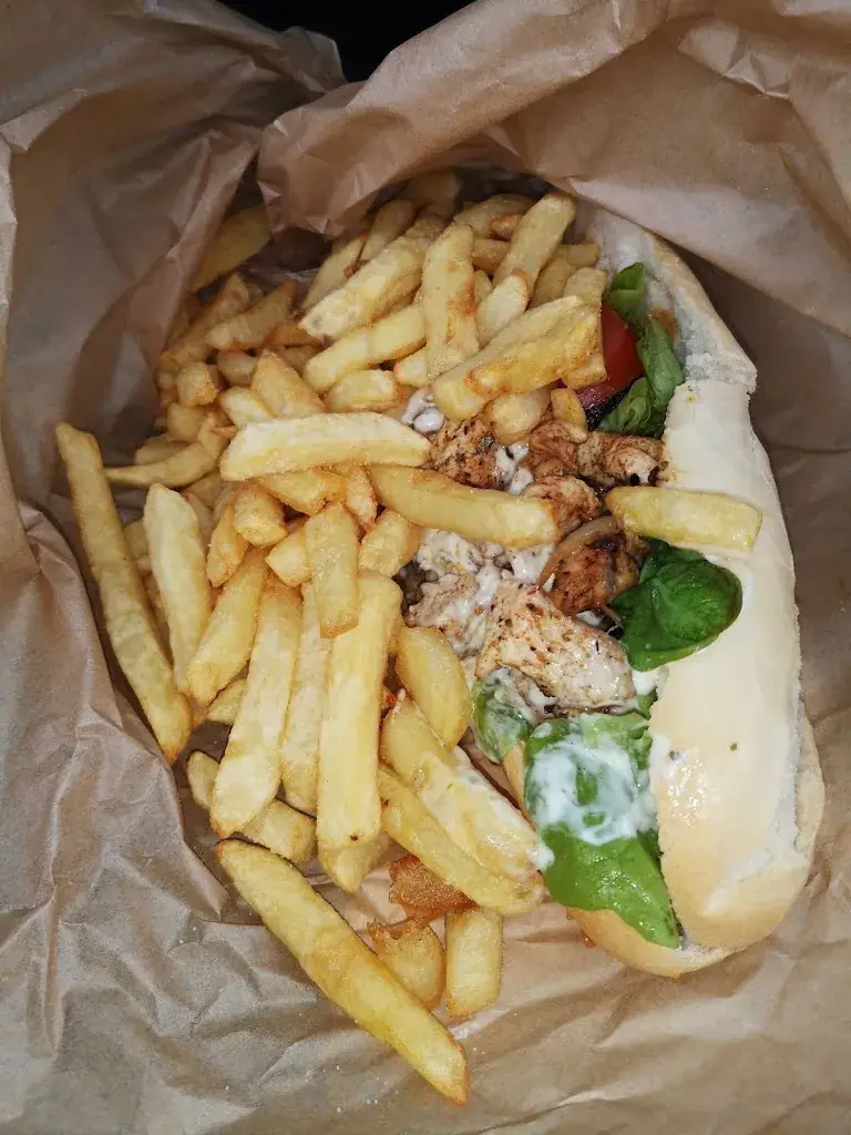 Friterie De Cuincy Sand Jo restaurante en Cuincy