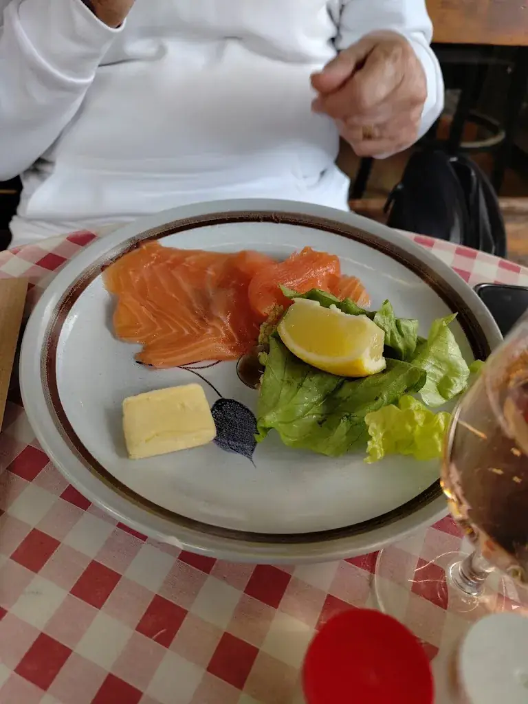 patrick barbe_L'Aventure_Craponne-sur-Arzon_review