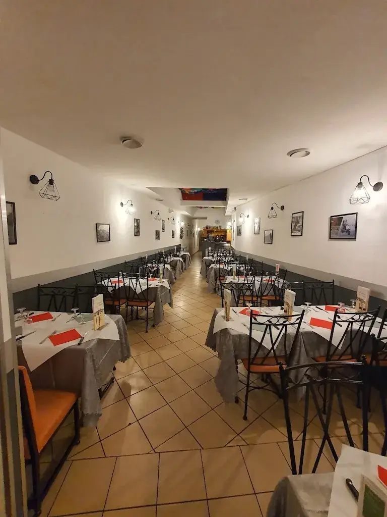 Al Ritrovo restaurante en Haubourdin