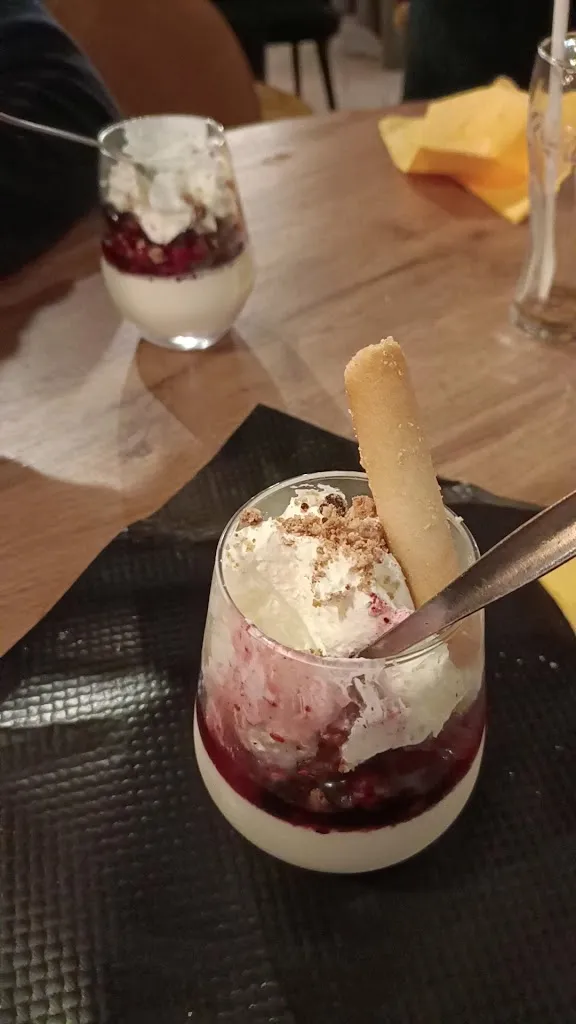 L'ardoise_Lens_slider_image_2