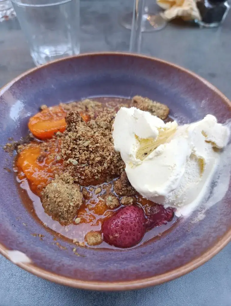 Gabriela Marín Zeledòn_Le Crapaud Exquis_Craponne-sur-Arzon_review