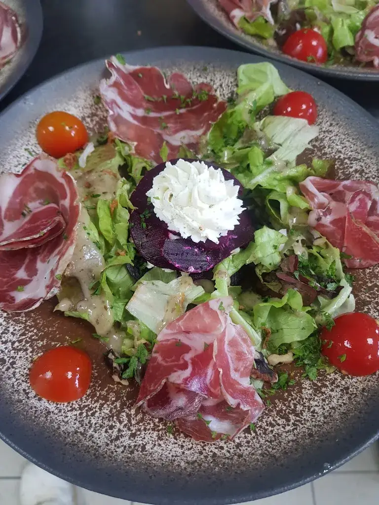 Le QUAI 22 Brasserie_Lumbres_slider_image_2