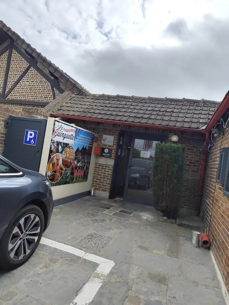 Riadh Zobar_LA GUINGUETTE_Tilques_review