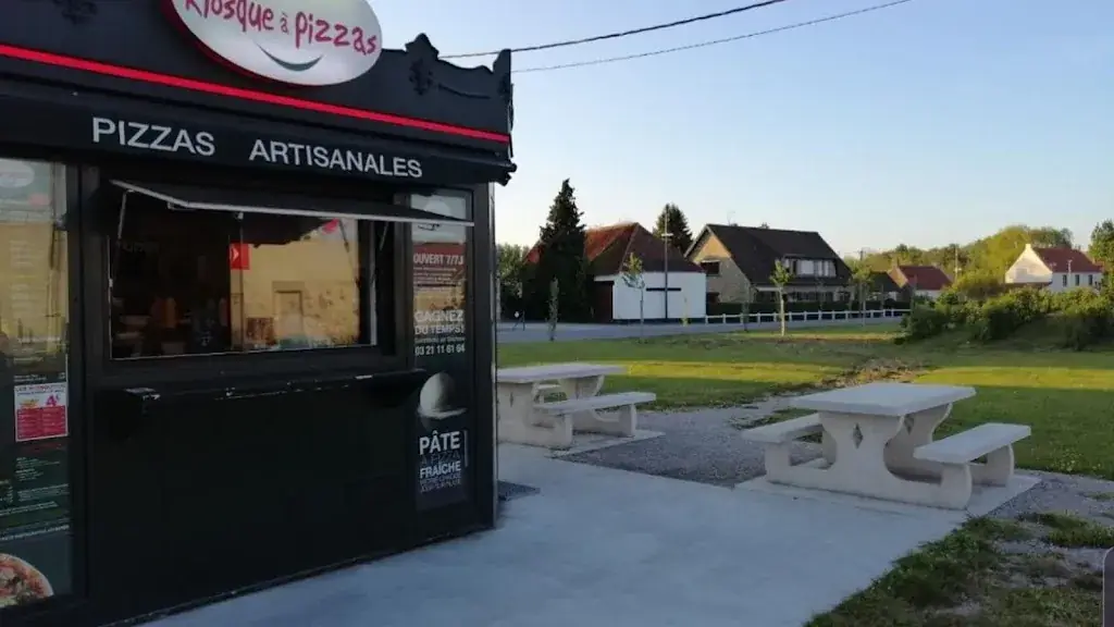 LE KIOSQUE A PIZZAS ristorante a Éperlecques
