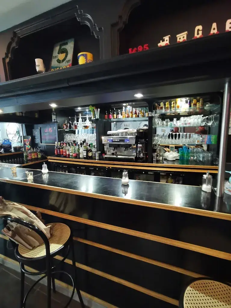 Le 95, Restaurant_Château-Thierry_slider_image_3