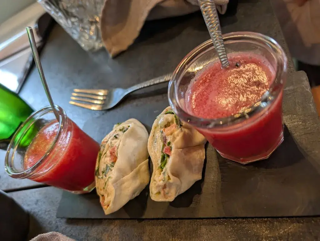 Stephan Wahle_La Suite by Marie et Ced_Estrée_review