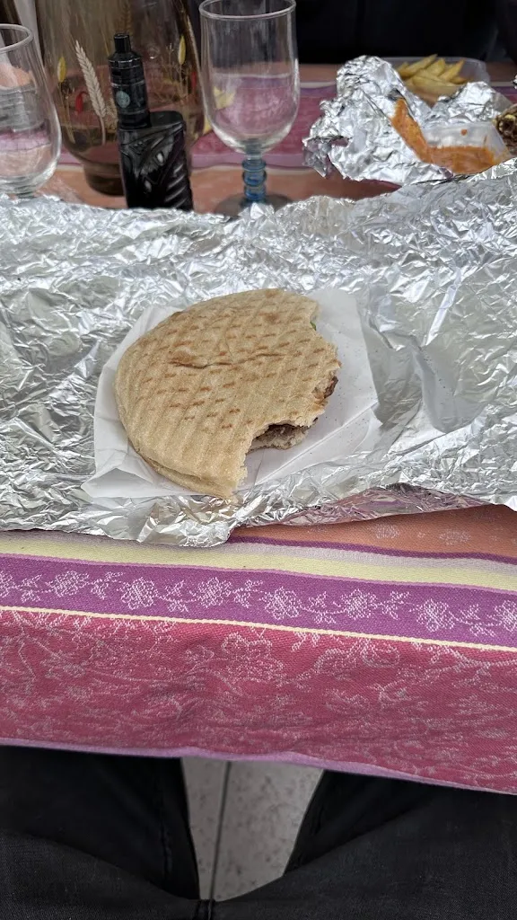 Tanguy Déléage_Arzon kebab_Craponne-sur-Arzon_review