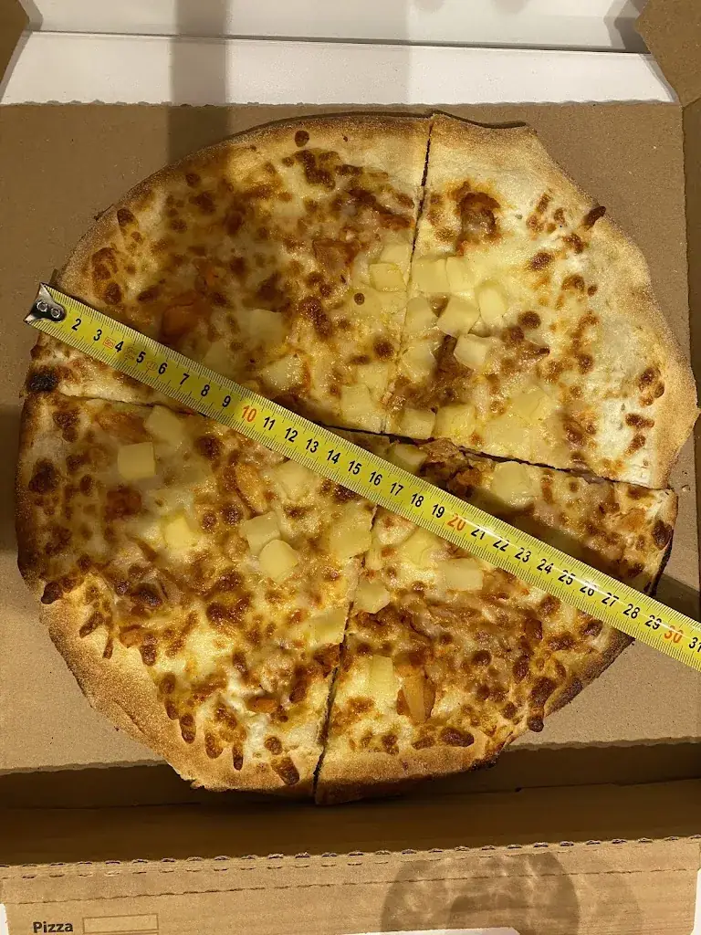 La Pause Pizza_Estrées-Saint-Denis_slider_image_3