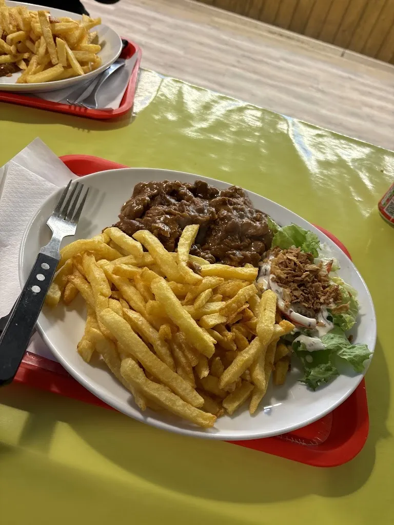 Youri Bachelet_Le Cabanon Etreux_Étreux_review