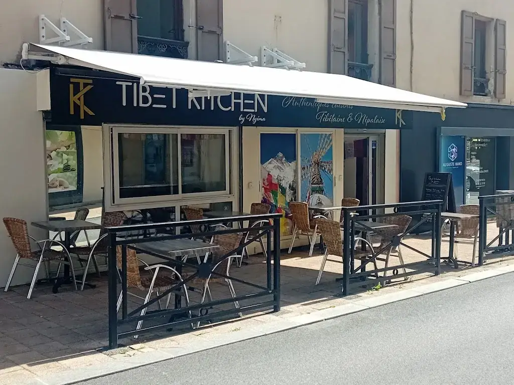 Association 100% Mobylette Youngtimer_Tibet Kitchen by Nyima_Albertville_review