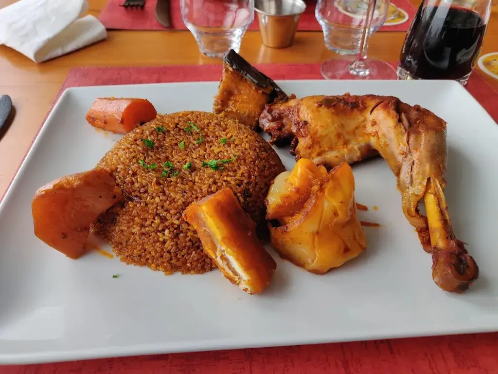 Jake Gomaway_Aux Deux Couleurs_Vieux-Condé_review