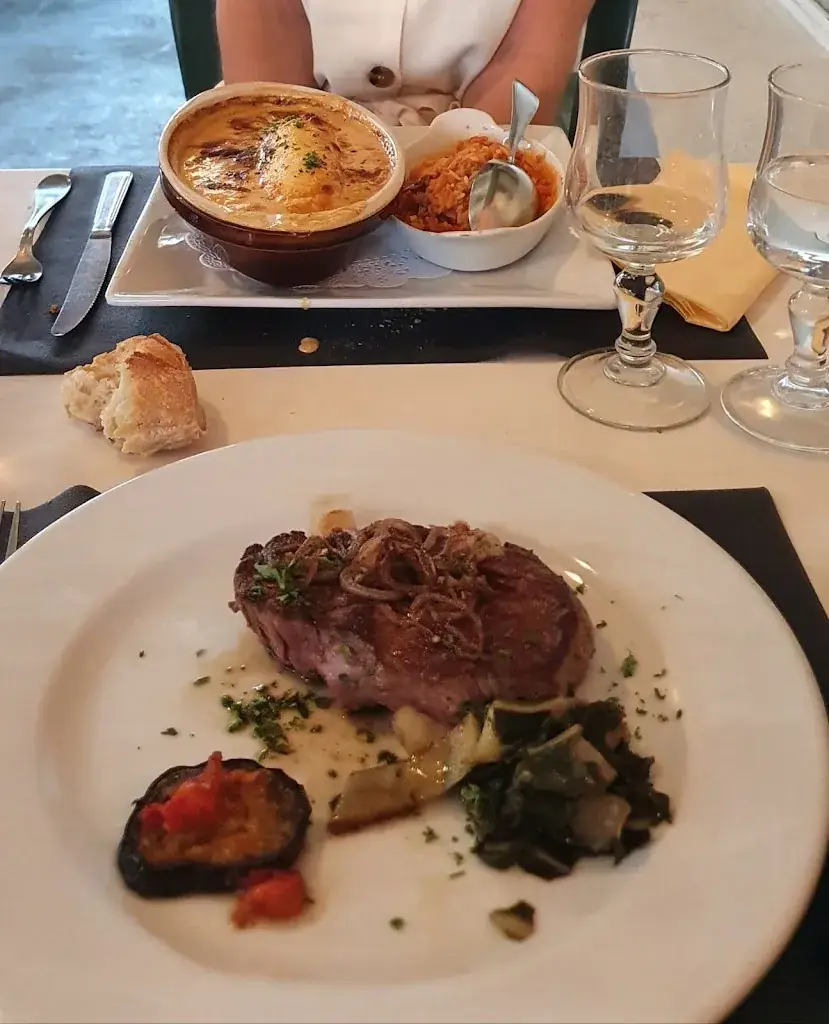 Thibault_Au Vieux Pressoir_Cranves-Sales_review