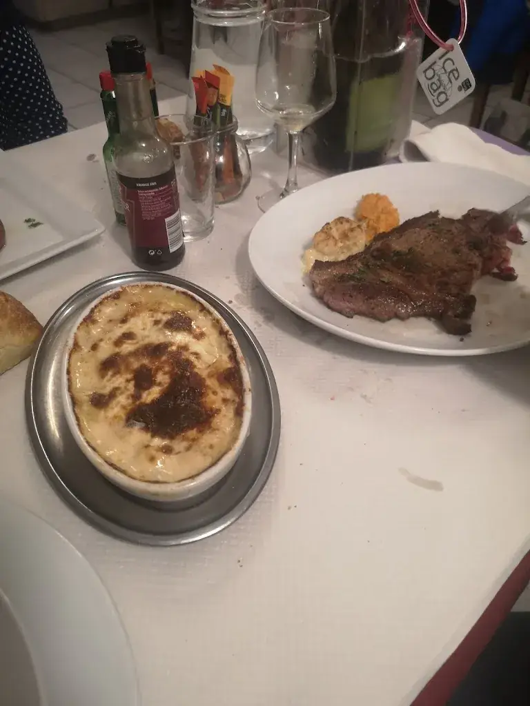 Clothilde Lavy_Au Vieux Pressoir_Cranves-Sales_review