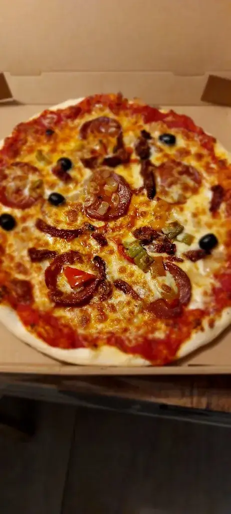 Pauline Gousseau_Giovanni pizza & pasta_Férin_review