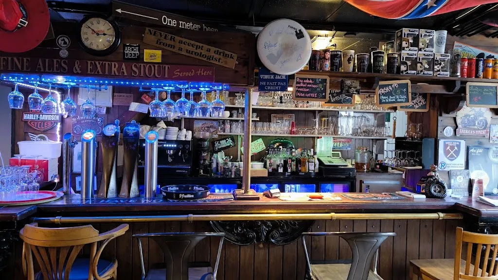 Au Vieux jack restaurant in Landrethun-le-Nord