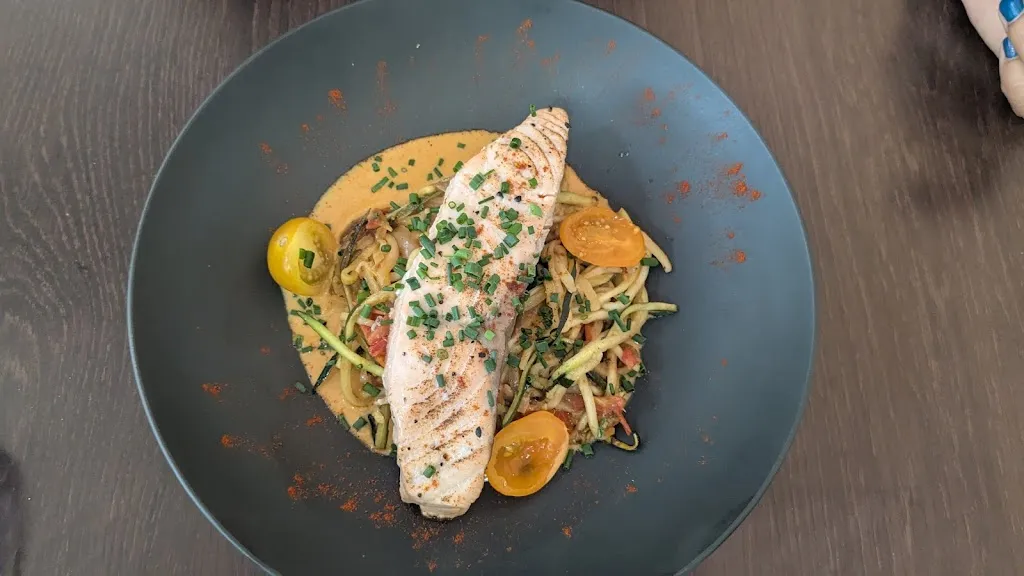 julie tavares_Restaurant inclusif l'Albatros_Saint-James_review