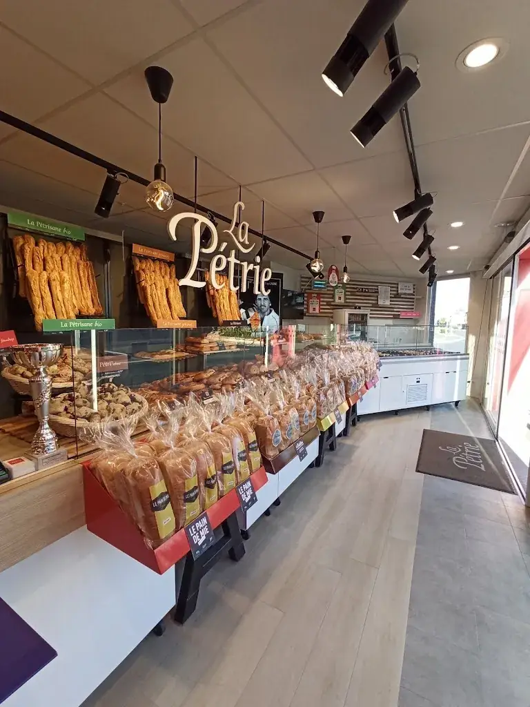 La Pétrie_Flavy-le-Martel_slider_image_3