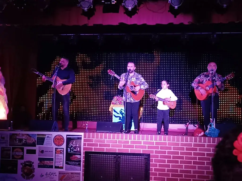 The Palace of Dance_Flavy-le-Martel_slider_image_1