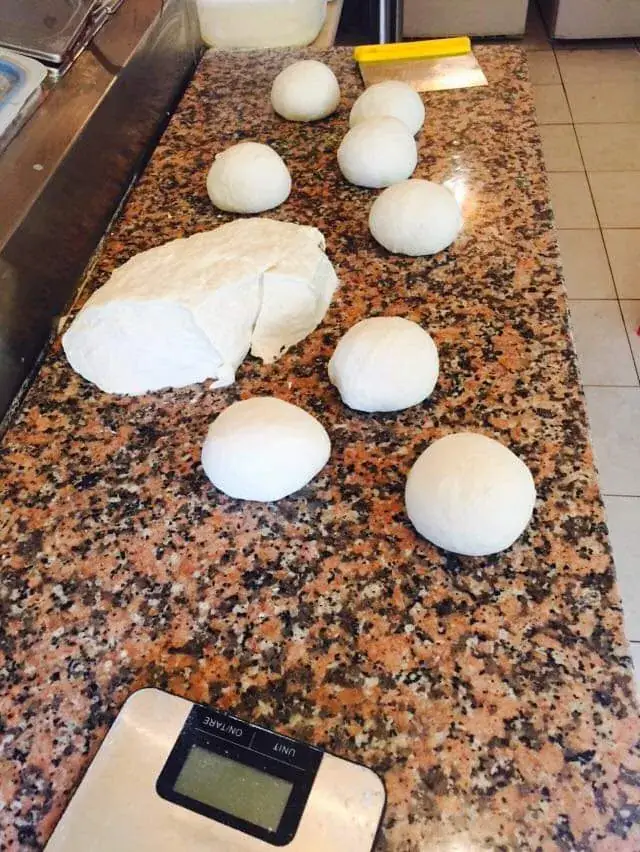 Menu_Pizzayoyo_Féchain_image_6