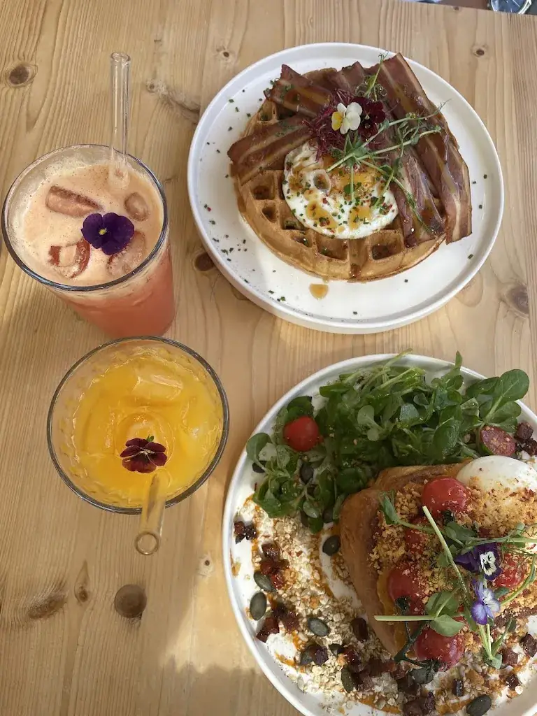 Menu_brunchénous._Cranves-Sales_image_7