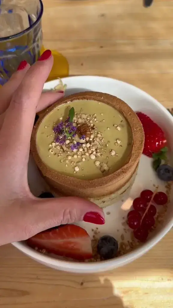 brunchénous._Cranves-Sales_slider_image_2