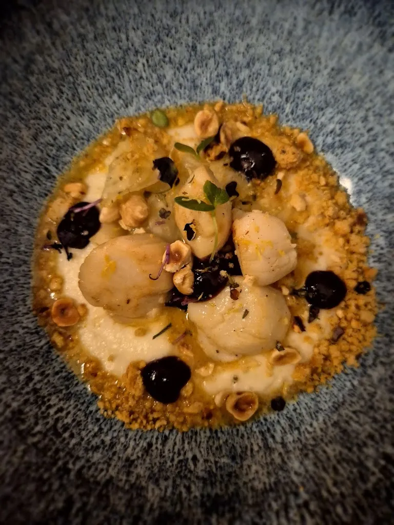 Océane Vz_Le Voyage Gourmand, Bus Restaurant_Folembray_review