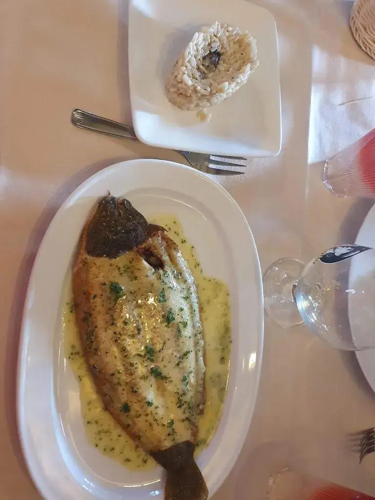 Auberge du Bois Vert Restaurant in Flines-lez-Raches