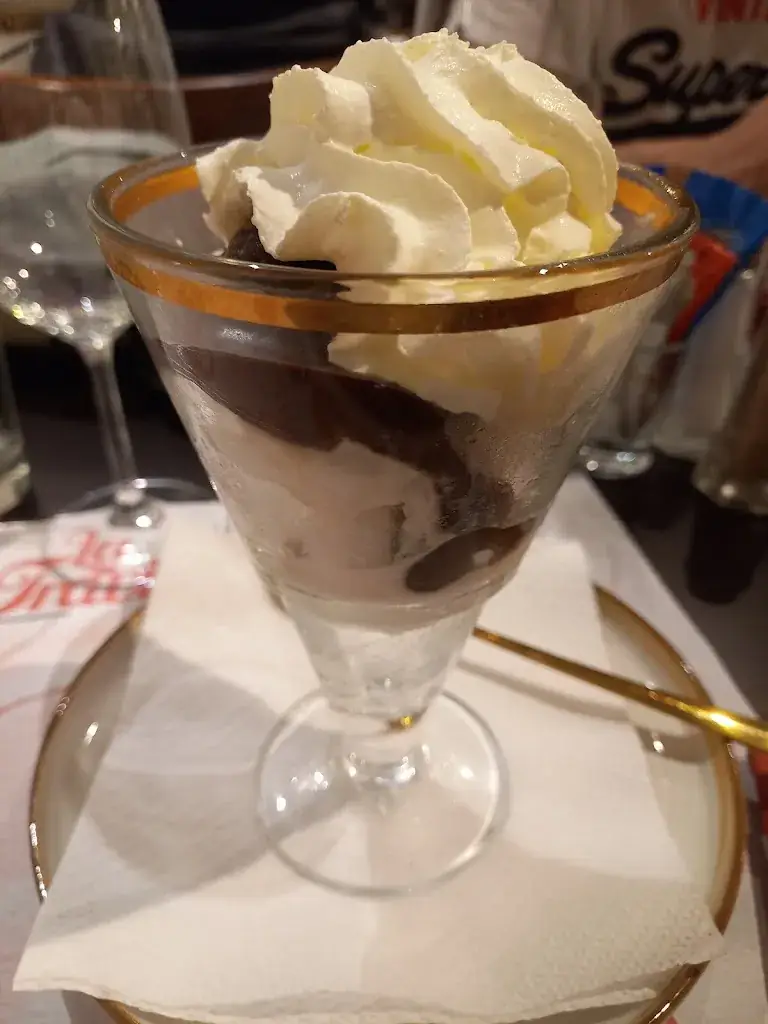 La Traviata_Fleurines_slider_image_3