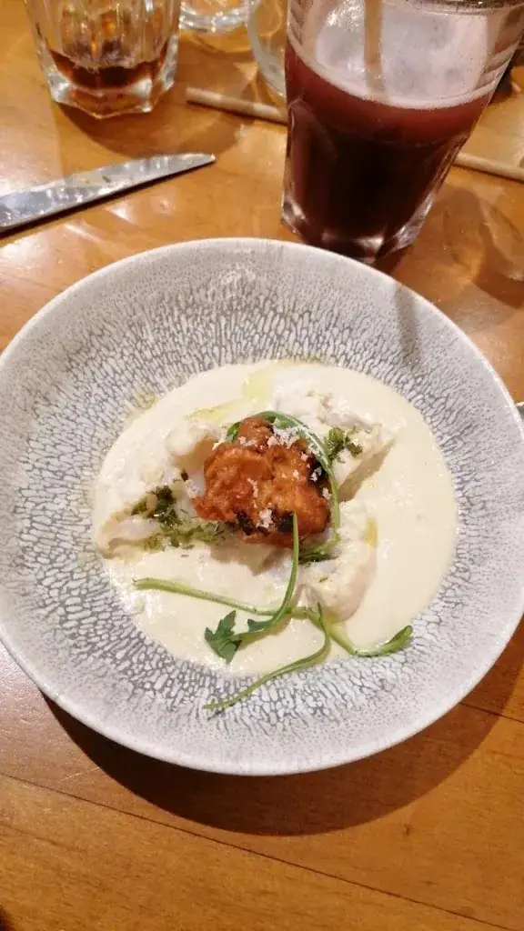 Laetitia Totel_L'art d'Oise_Pont-Sainte-Maxence_review