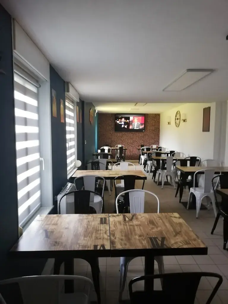 Angèle Pizza restaurant in Feuquières-en-Vimeu