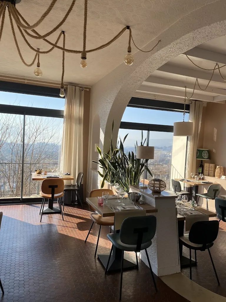 L'Eden Restaurant poissons, Fruits de mer Restaurant in Coublevie