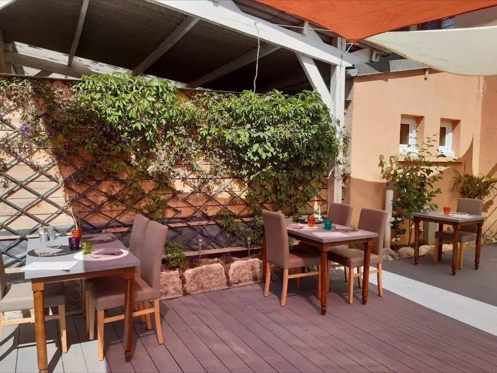 La Gare Aux Gourmets restaurant in Woincourt